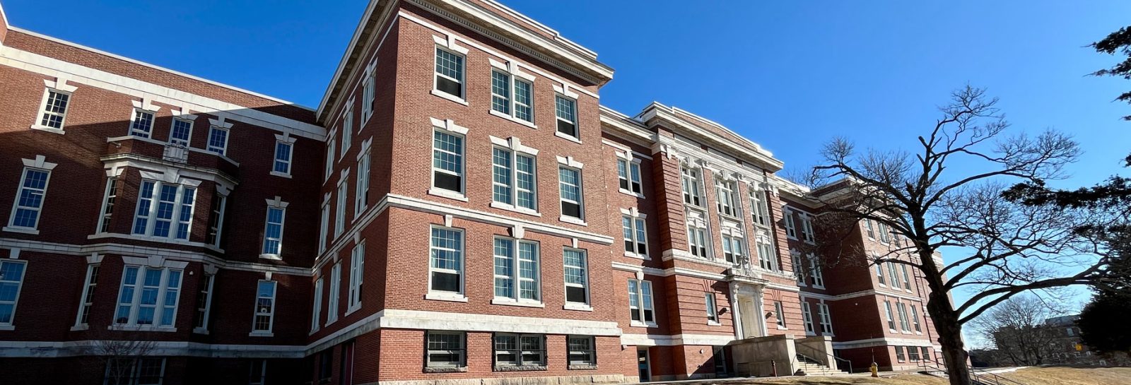Salem Public Schools Commonwealth Beacon